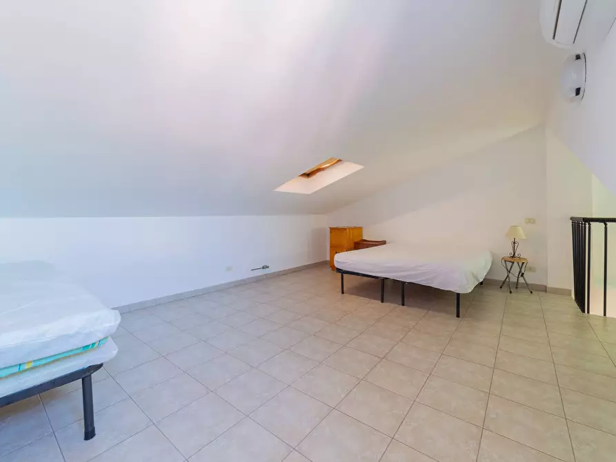 Immagine 22 di Appartamento in vendita  in via Libeccio 3 a Vasto