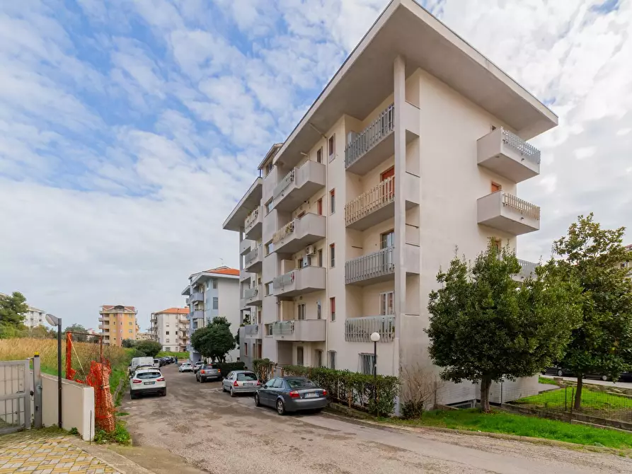 Immagine 34 di Appartamento in vendita  in VIA MARTIRI DELLA VIOLENZA 11 a Vasto