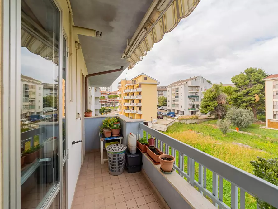 Immagine 30 di Appartamento in vendita  in VIA MARTIRI DELLA VIOLENZA 11 a Vasto