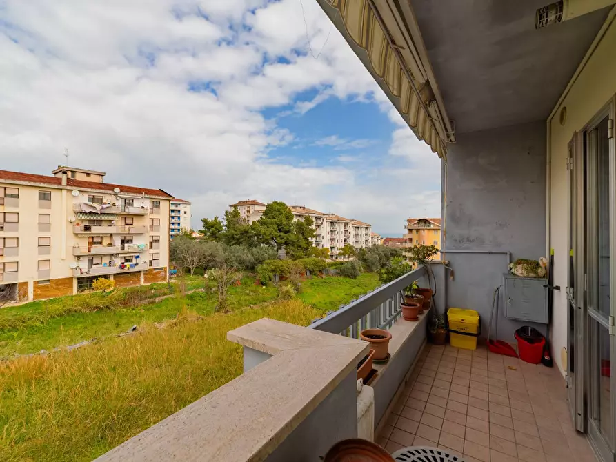 Immagine 32 di Appartamento in vendita  in VIA MARTIRI DELLA VIOLENZA 11 a Vasto