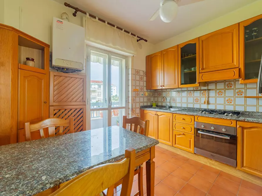 Immagine 8 di Appartamento in vendita  in VIA MARTIRI DELLA VIOLENZA 11 a Vasto