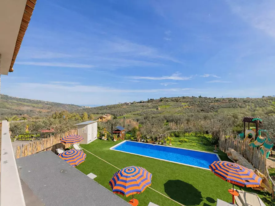 Immagine 35 di Azienda agricola in vendita  in VIA VILIGNINA 50 a Vasto