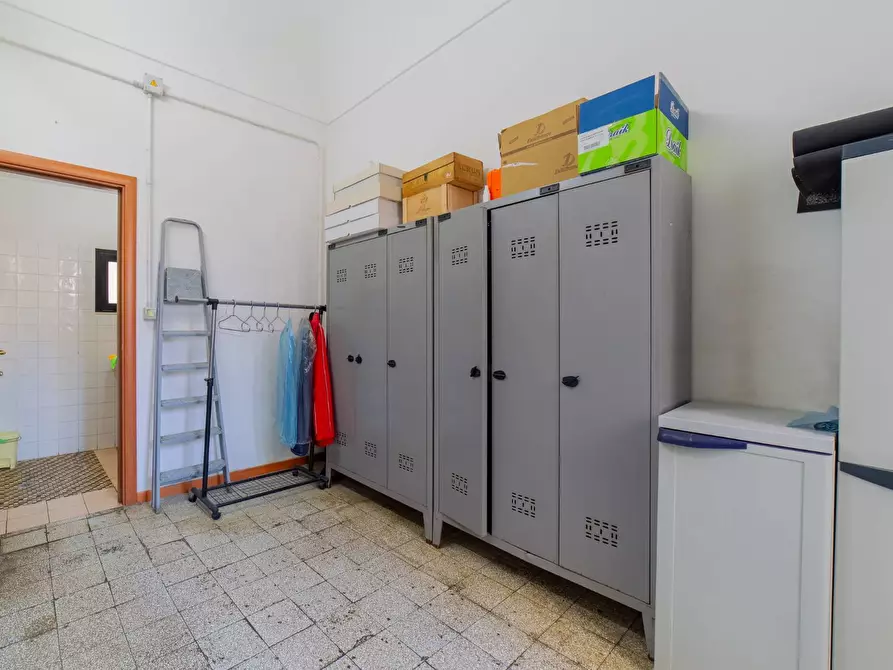 Immagine 22 di Attività commerciale in vendita  in CORSO PLEBISCITO 51 a Vasto