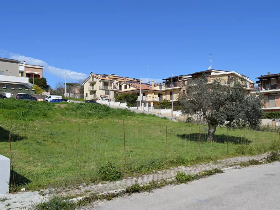 Immagine 1 di Terreno residenziale in vendita  in DON FELICE PICCIRILLI a Vasto