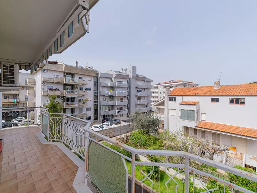 Immagine 5 di Appartamento in vendita  in VIA EUCLIDE 49 a Vasto