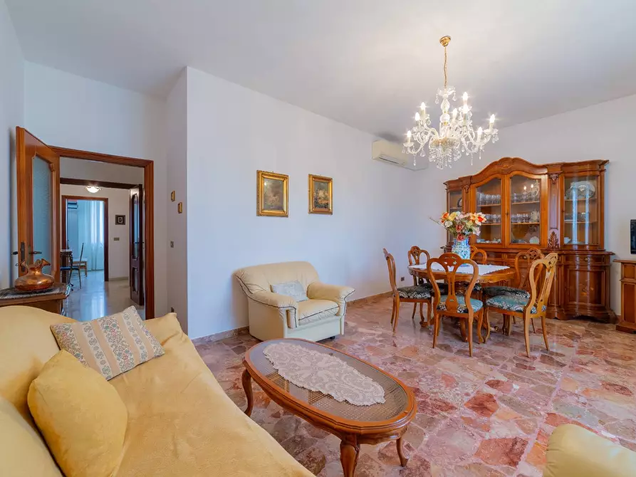 Immagine 3 di Appartamento in vendita  in VIA EUCLIDE 49 a Vasto