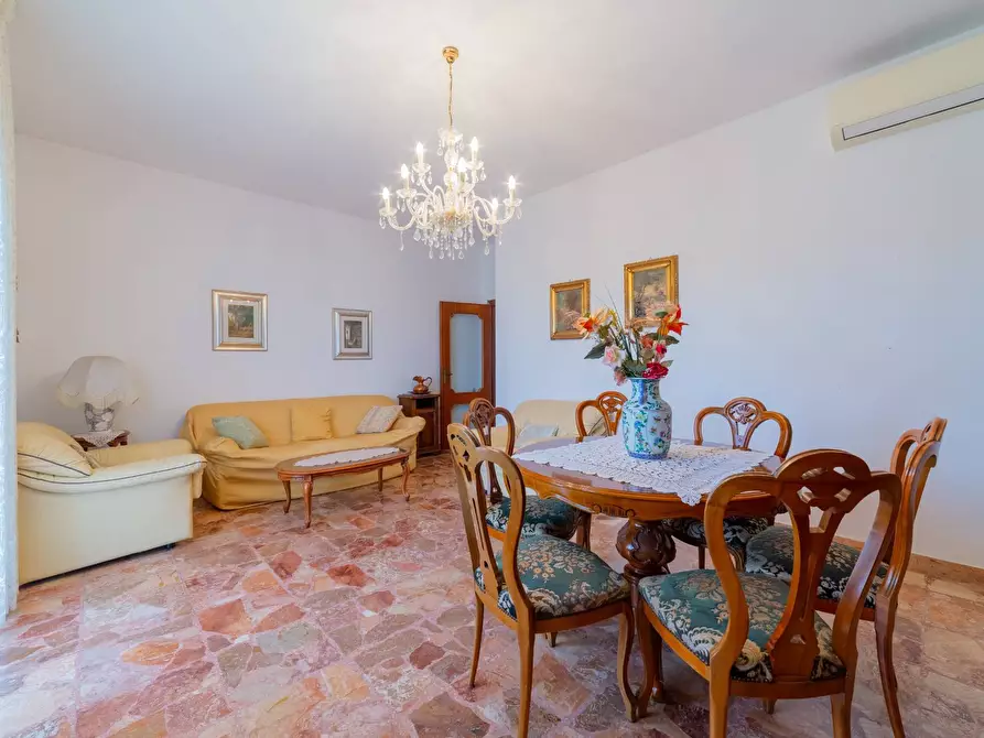 Immagine 2 di Appartamento in vendita  in VIA EUCLIDE 49 a Vasto