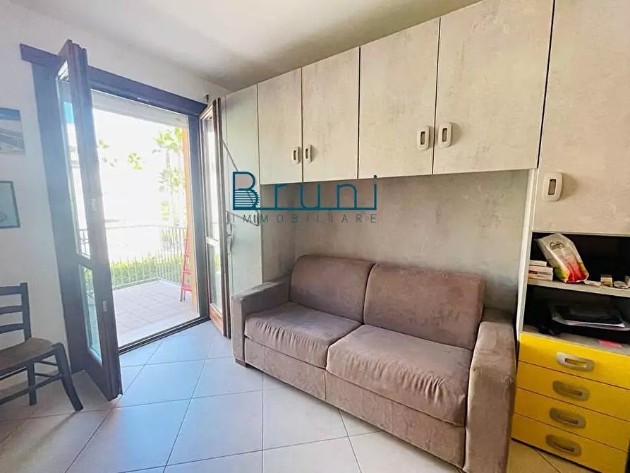 Immagine 10 di Appartamento in vendita  in Via del Tricolore a Ripatransone