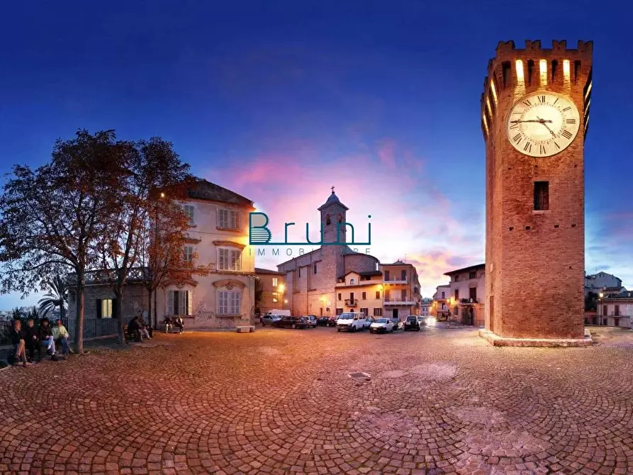 Immagine 2 di Casa indipendente in vendita  in Via Case Nuove a San Benedetto Del Tronto