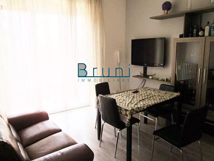 Immagine 3 di Appartamento in vendita  in Viale Alcice De Gasperi a San Benedetto Del Tronto