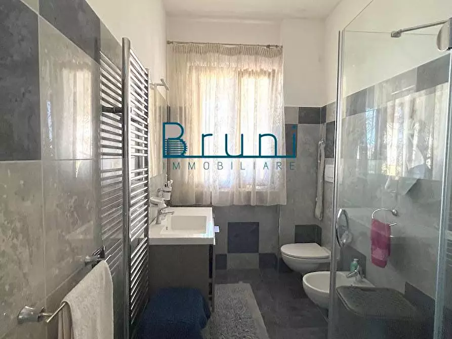 Immagine 20 di Appartamento in vendita  in Via Della Liberazione a San Benedetto Del Tronto