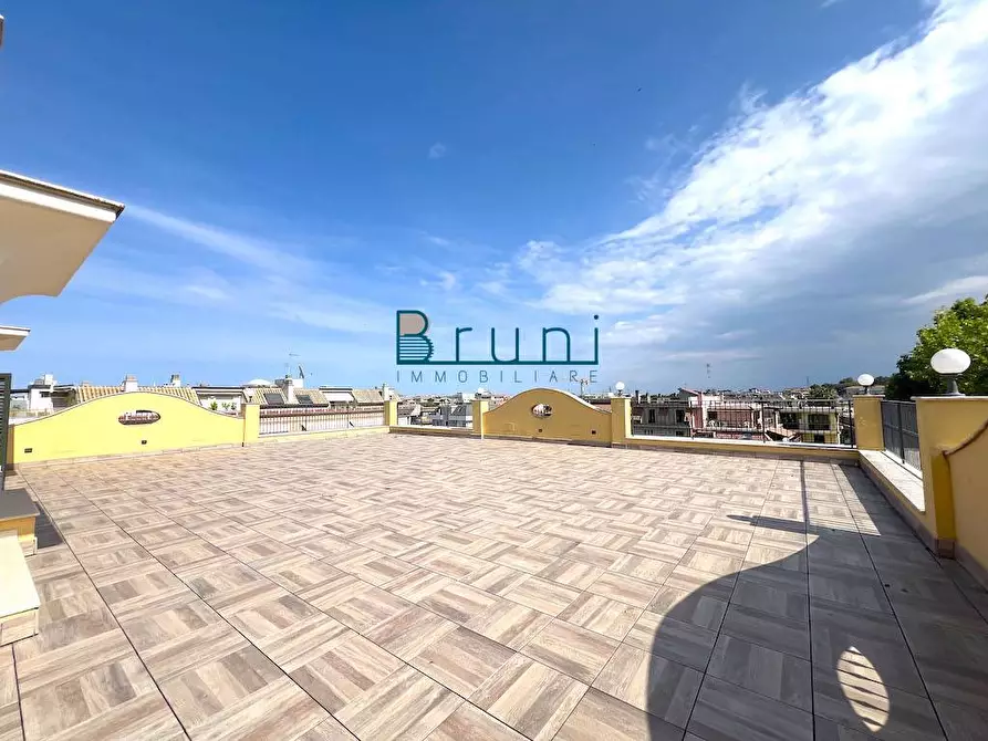 Immagine 31 di Appartamento in vendita  in Via Della Liberazione a San Benedetto Del Tronto