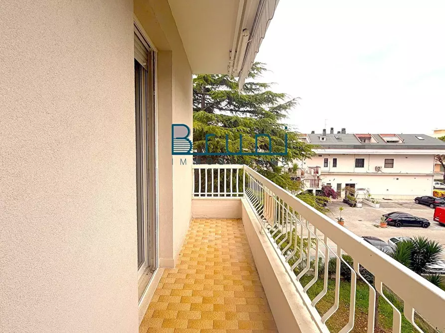 Immagine 13 di Appartamento in vendita  in Via Galileo Galilei 13 a Grottammare