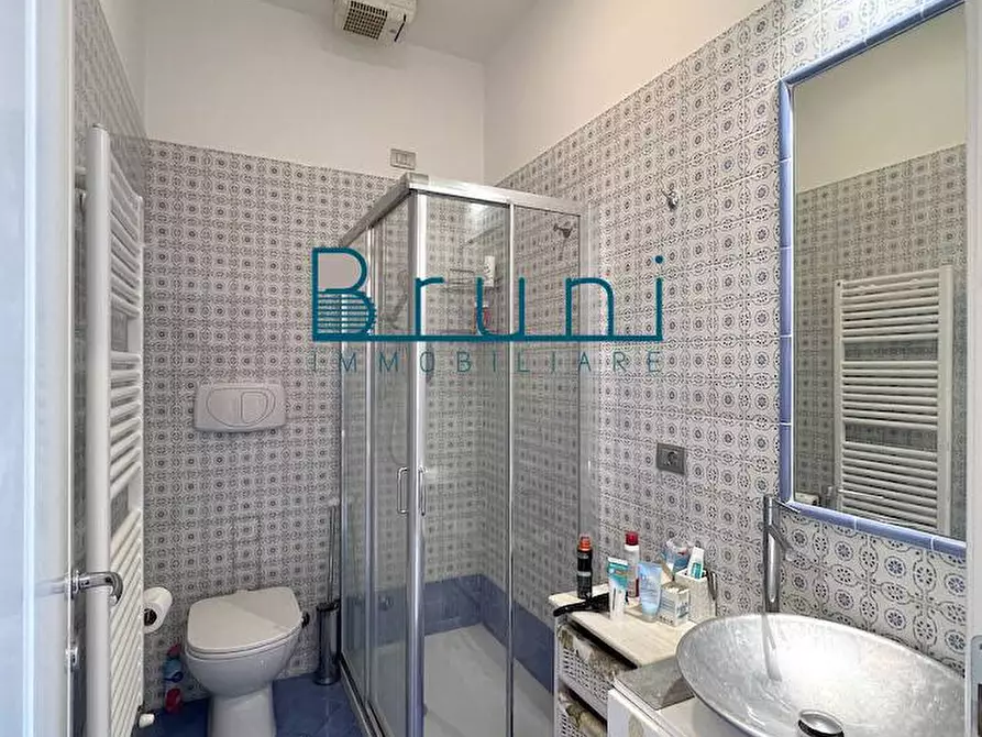 Immagine 26 di Villa in vendita  in Lungomare della Repubblica 35 a Grottammare