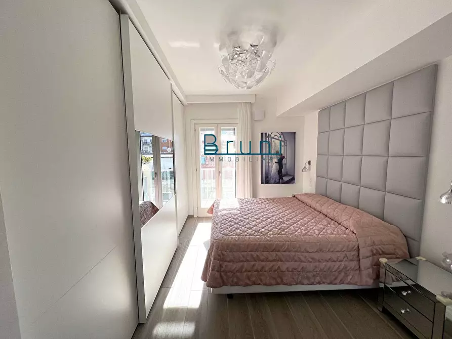 Immagine 8 di Appartamento in vendita  in Via Sabotino a San Benedetto Del Tronto