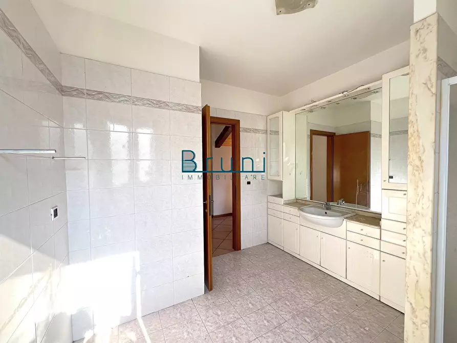 Immagine 7 di Appartamento in vendita  in Via Risorgimento a San Benedetto Del Tronto