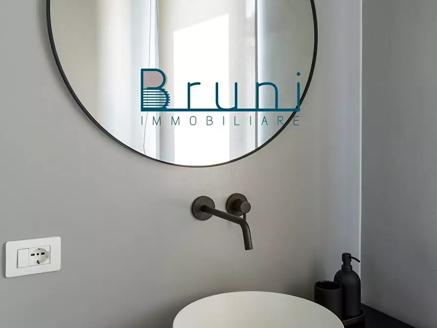 Immagine 17 di Appartamento in vendita  in Via Marsala a San Benedetto Del Tronto