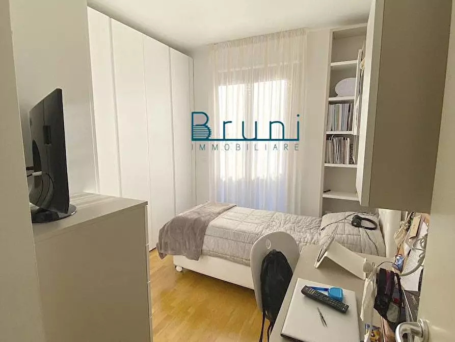 Immagine 15 di Appartamento in vendita  in Carnia a San Benedetto Del Tronto