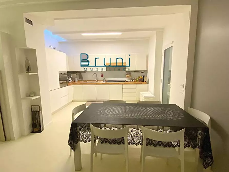 Immagine 19 di Appartamento in vendita  in Carnia a San Benedetto Del Tronto