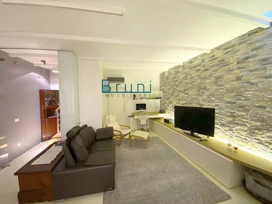 Immagine 20 di Appartamento in vendita  in Carnia a San Benedetto Del Tronto