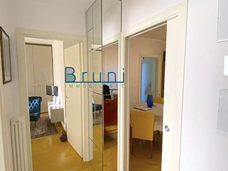 Immagine 10 di Appartamento in vendita  in Carnia a San Benedetto Del Tronto