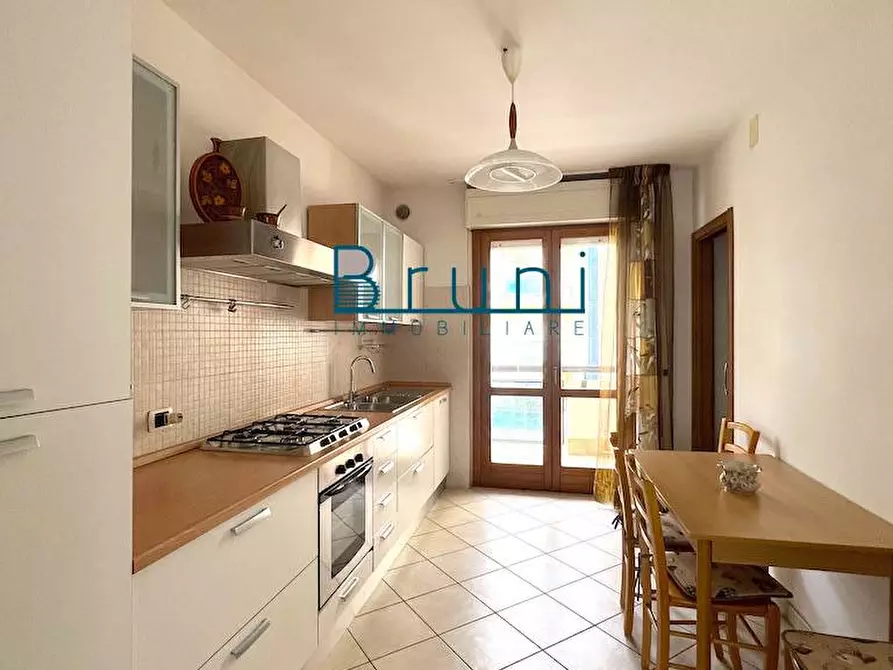 Immagine 4 di Appartamento in vendita  in Via Salvo D'Acquisto a Grottammare