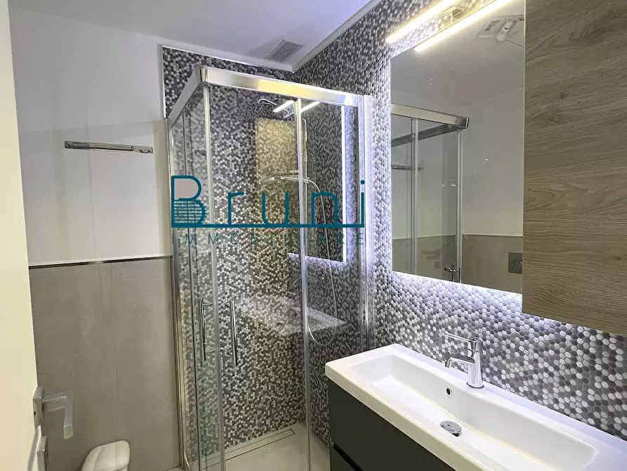 Immagine 10 di Appartamento in affitto  in Via del Mare a San Benedetto Del Tronto