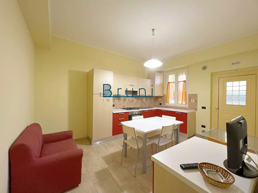 Immagine 2 di Appartamento in vendita  in Viale Europa a San Benedetto Del Tronto