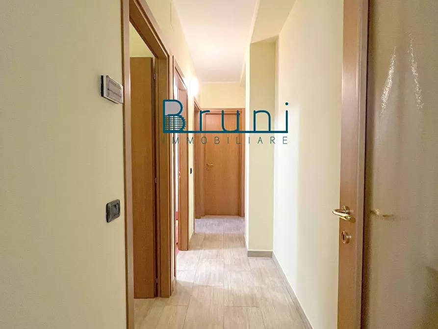 Immagine 4 di Appartamento in vendita  in Viale Europa a San Benedetto Del Tronto