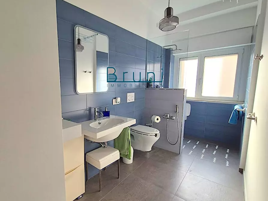 Immagine 7 di Appartamento in vendita  in Via San Martino a San Benedetto Del Tronto