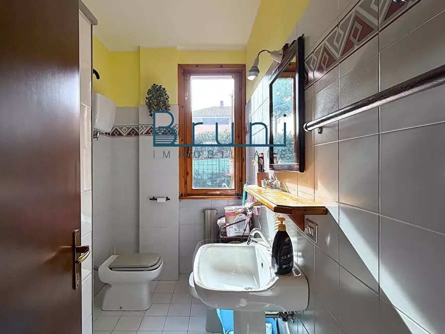 Immagine 11 di Appartamento in vendita  in Via Fratelli Rosselli a Grottammare