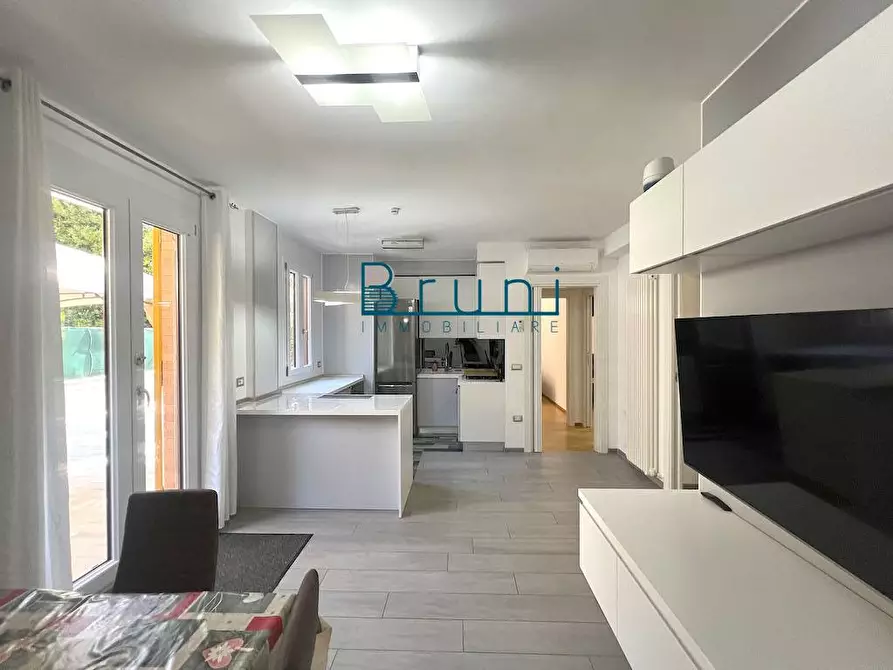 Immagine 3 di Appartamento in affitto  in Via Fratelli Roselli a Grottammare