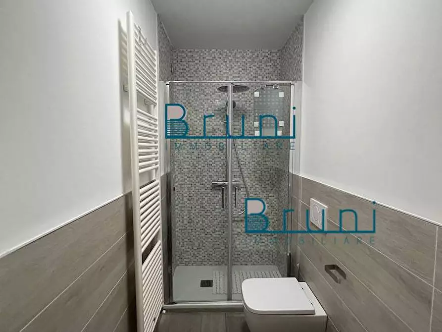 Immagine 9 di Appartamento in affitto  in Via Fratelli Roselli a Grottammare