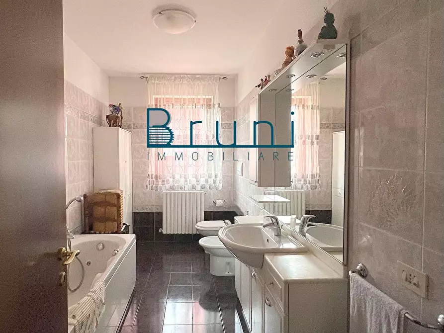 Immagine 13 di Appartamento in vendita  a Grottammare