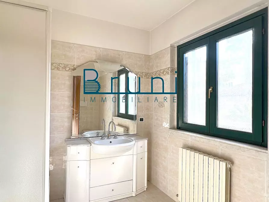 Immagine 14 di Appartamento in vendita  in Via Risorgimento a San Benedetto Del Tronto