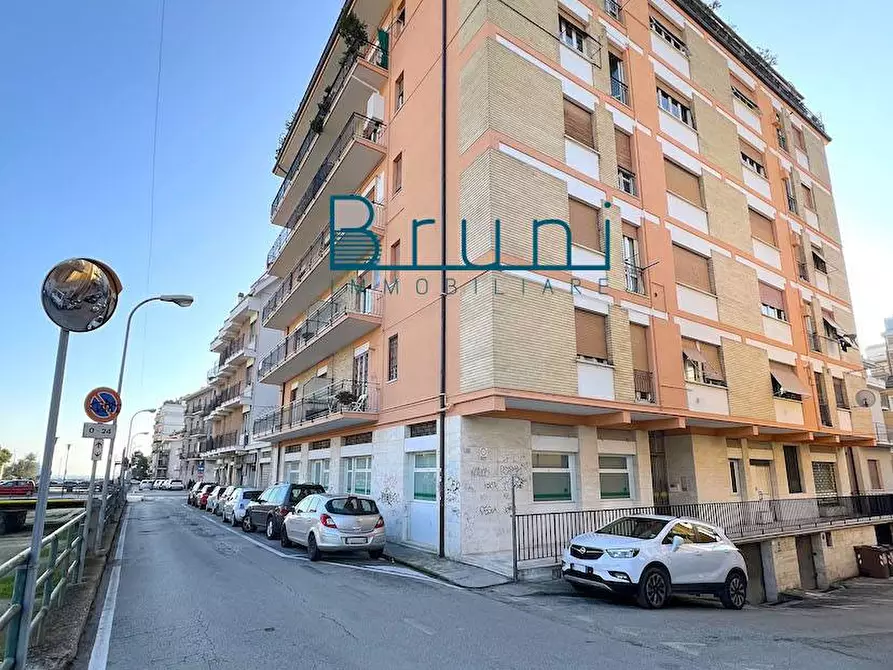 Immagine 18 di Appartamento in vendita  in Montello 58 a San Benedetto Del Tronto