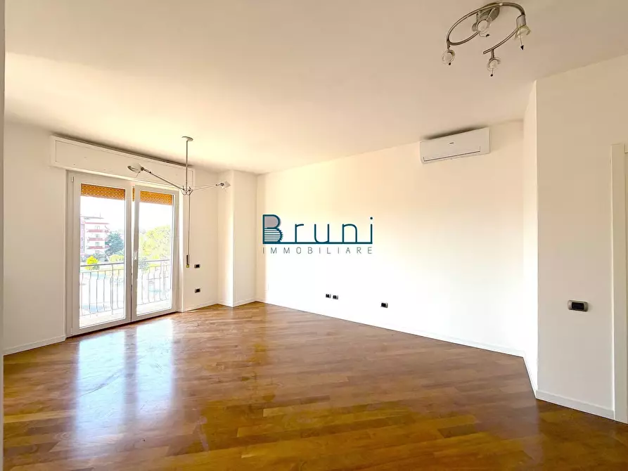 Immagine 2 di Appartamento in vendita  in Via Piemonte a San Benedetto Del Tronto