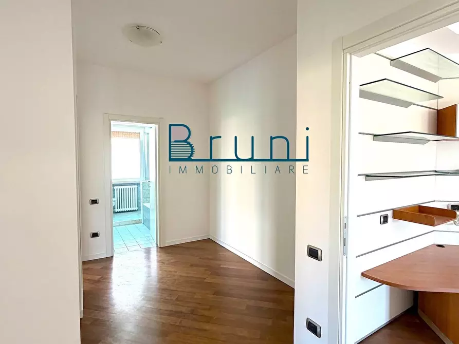 Immagine 9 di Appartamento in vendita  in Via Piemonte a San Benedetto Del Tronto
