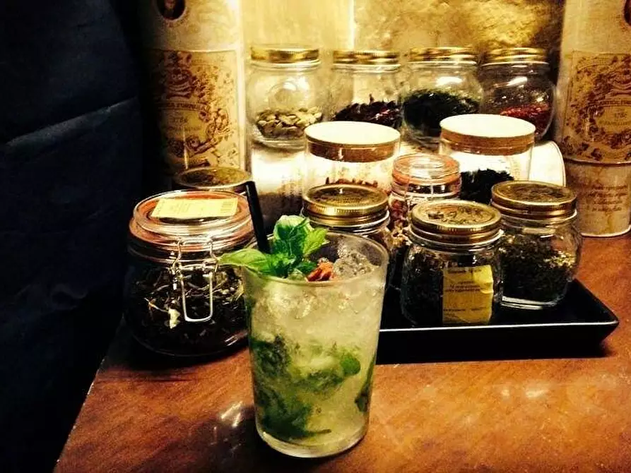 Immagine 12 di Bar / Ristorante in vendita  in Lungadige Re Teodorico 1 a Verona