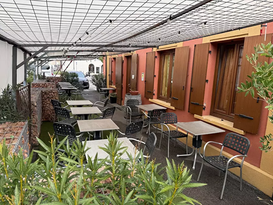 Immagine 1 di Bar / Ristorante in vendita  a Grezzana