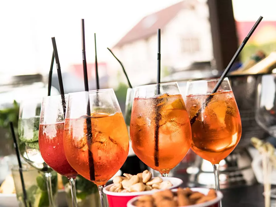 Immagine 1 di Bar / Ristorante in vendita  a Verona