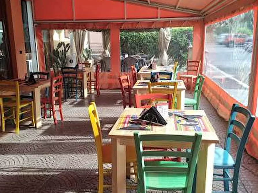 Immagine 4 di Bar / Ristorante in vendita  in via roma 5 a Salò