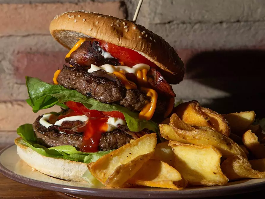 Immagine 6 di Bar / Ristorante in vendita  in via roma 5 a Salò