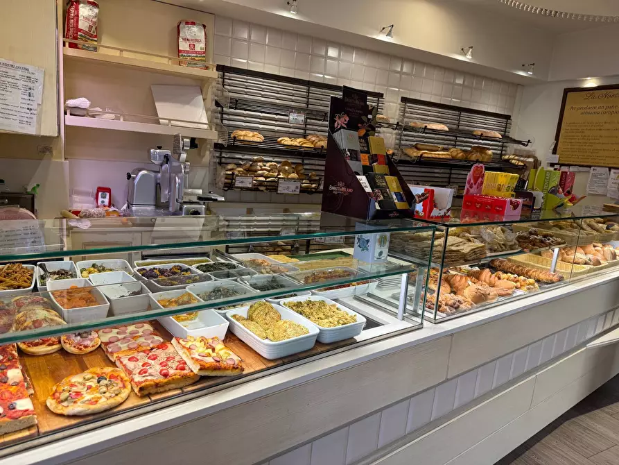 Immagine 1 di Bar / Ristorante in vendita  a Verona