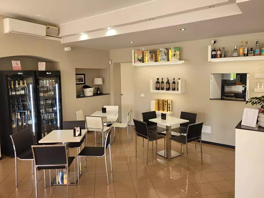 Immagine 3 di Bar / Ristorante in vendita  in via roma 5 a Roncoferraro
