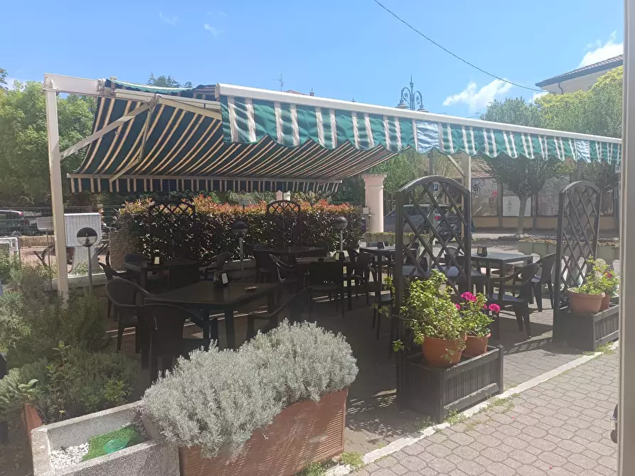 Immagine 9 di Locale commerciale in vendita  in via roma 5 a Pegognaga