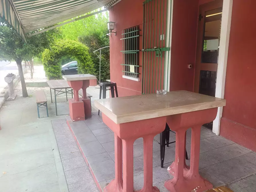 Immagine 4 di Bar / Ristorante in affitto  in via roma 2 a Castel D'ario