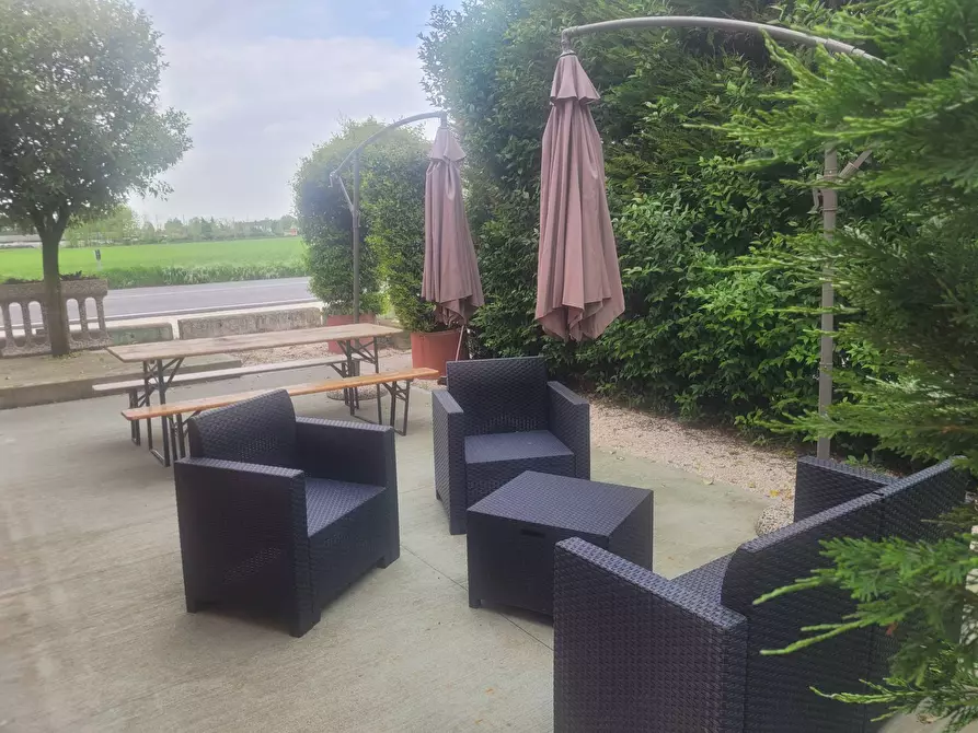 Immagine 6 di Bar / Ristorante in affitto  in via roma 2 a Castel D'ario