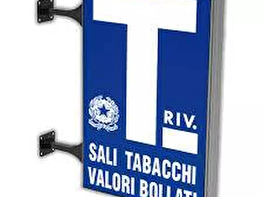 Immagine 1 di Bar / Ristorante in vendita  in Via Legnago 10 a Verona