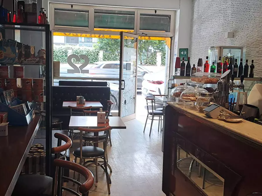 Immagine 6 di Bar / Ristorante in vendita  a Verona